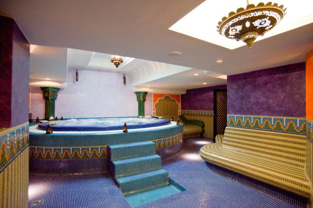 Amira Boutique Hotel Heviz Wellness & Spa Екстер'єр фото