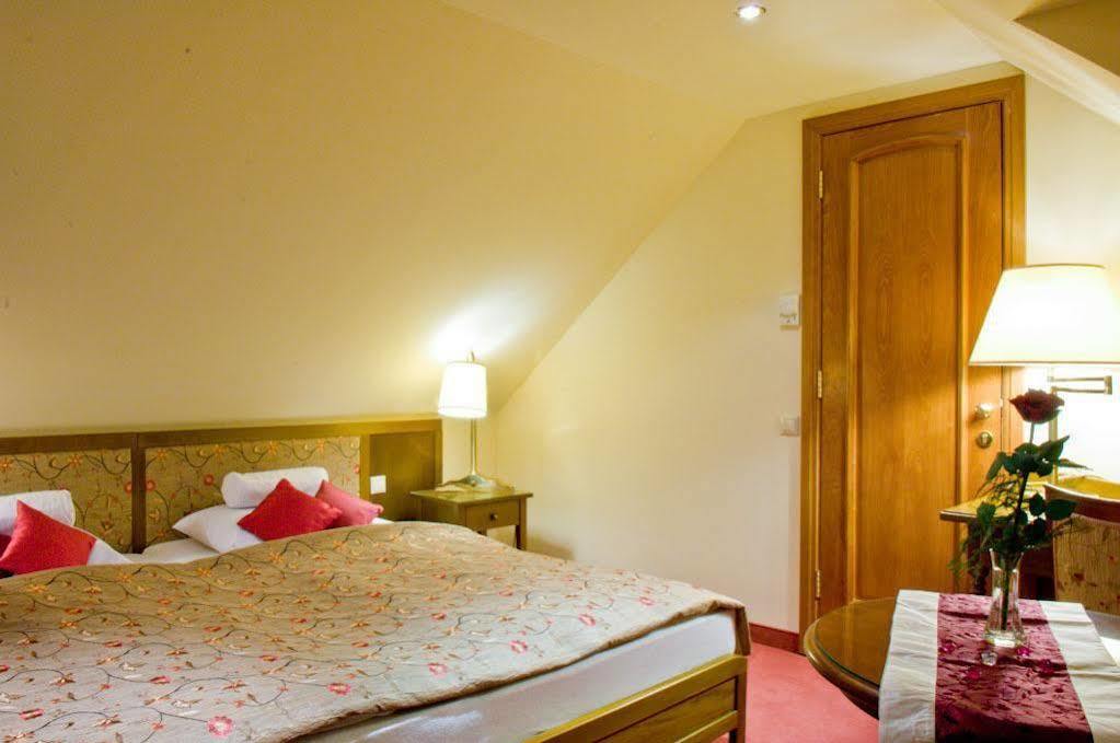 Amira Boutique Hotel Heviz Wellness & Spa Екстер'єр фото